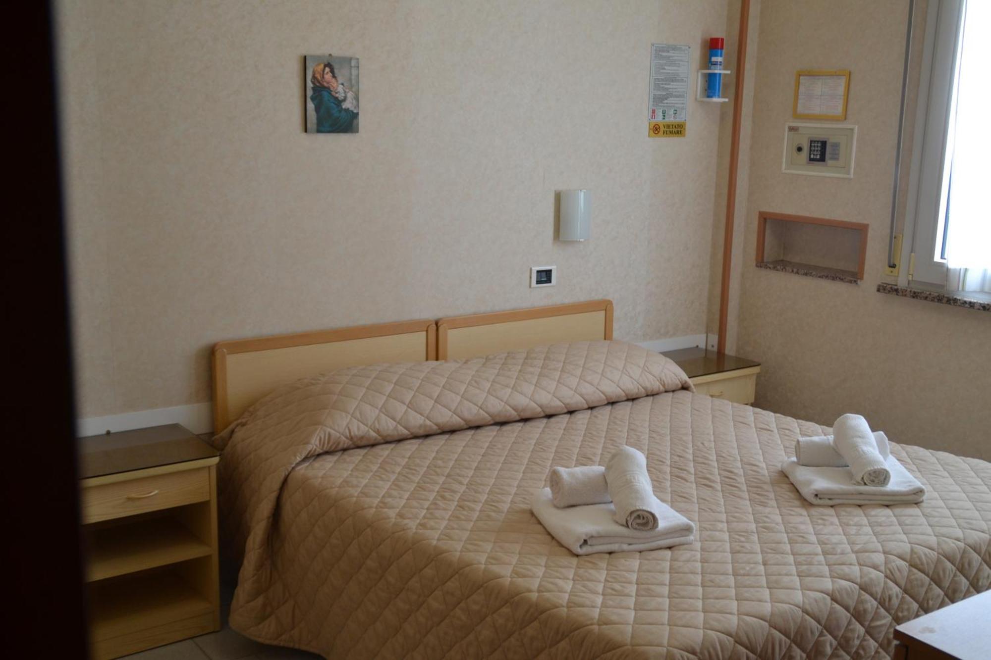 Hotel Bel Sogno Rimini Luaran gambar