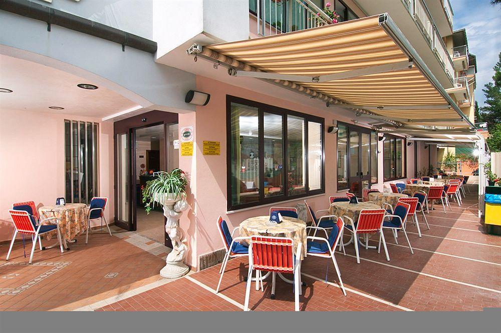 Hotel Bel Sogno Rimini Luaran gambar