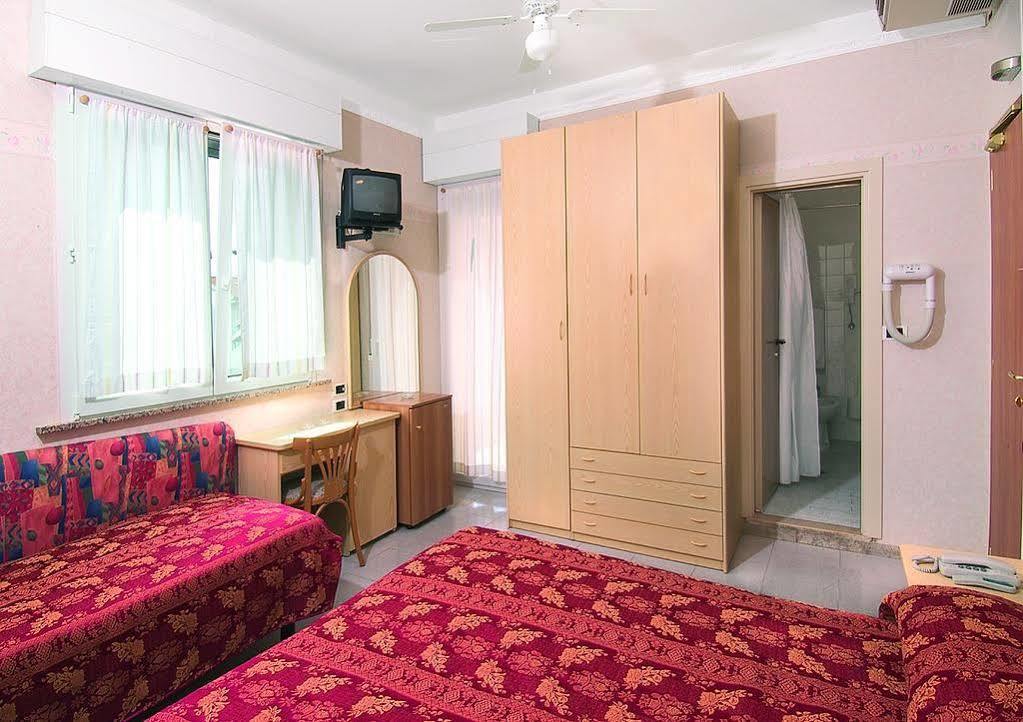 Hotel Bel Sogno Rimini Luaran gambar