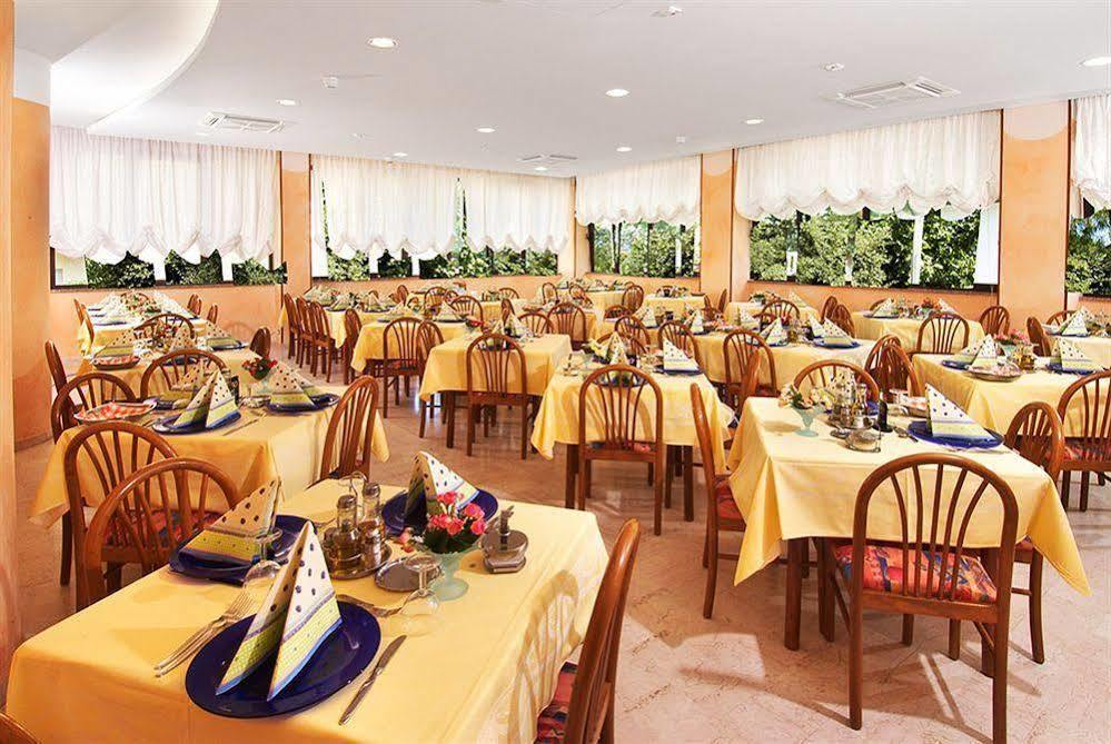 Hotel Bel Sogno Rimini Luaran gambar